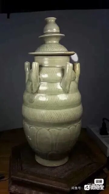 古玩陶瓷龍泉青瓷刻花五管瓶真品鑒賞圖