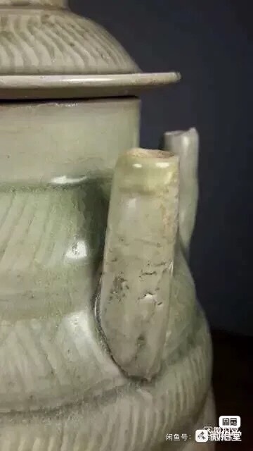 古玩陶瓷龍泉青瓷刻花五管瓶真品鑒賞圖
