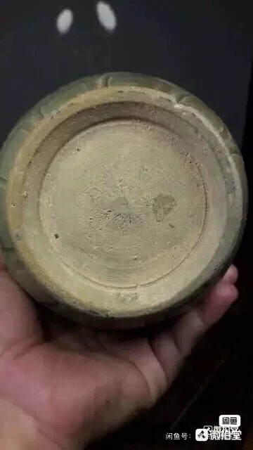古玩陶瓷龍泉青瓷刻花五管瓶真品鑒賞圖