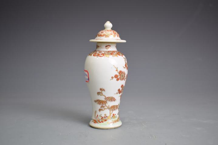 古玩陶瓷清康熙·五彩描金花卉紋雞腿蓋瓶拍賣,當前價格1876元