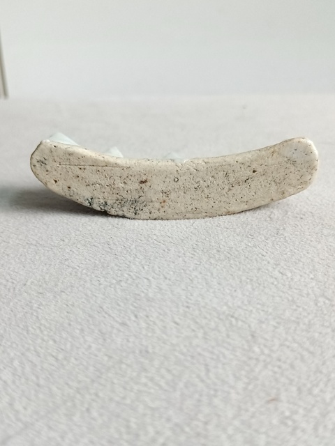 古玩陶瓷白釉山子筆架拍賣，當前價格298元