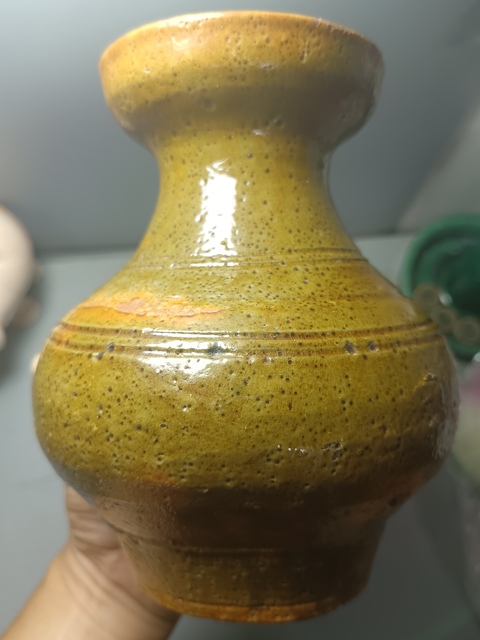 古玩陶瓷精美漢代綠釉瓶拍賣,當前價格500元