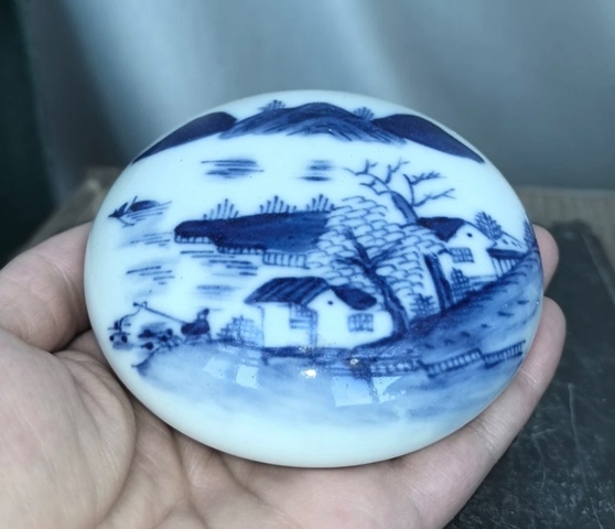古玩陶瓷青花山水紋印盒真品鑒賞圖