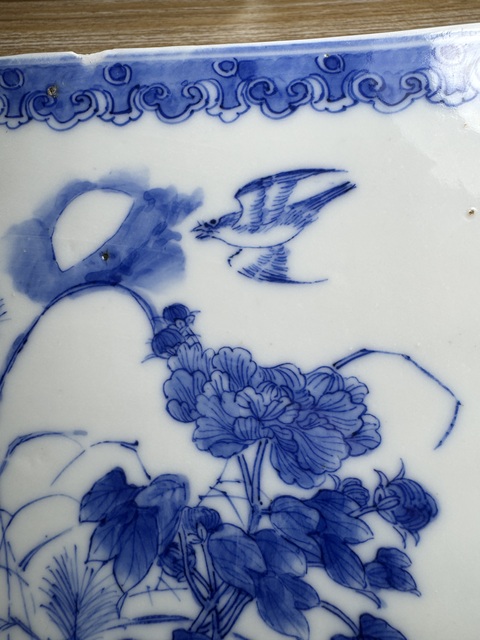 古玩陶瓷青花花鳥紋瓷板真品鑒賞圖