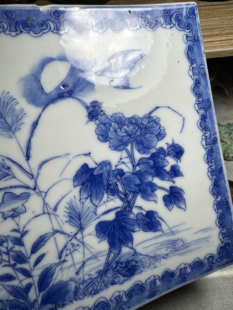 古玩陶瓷青花花鳥紋瓷板真品鑒賞圖