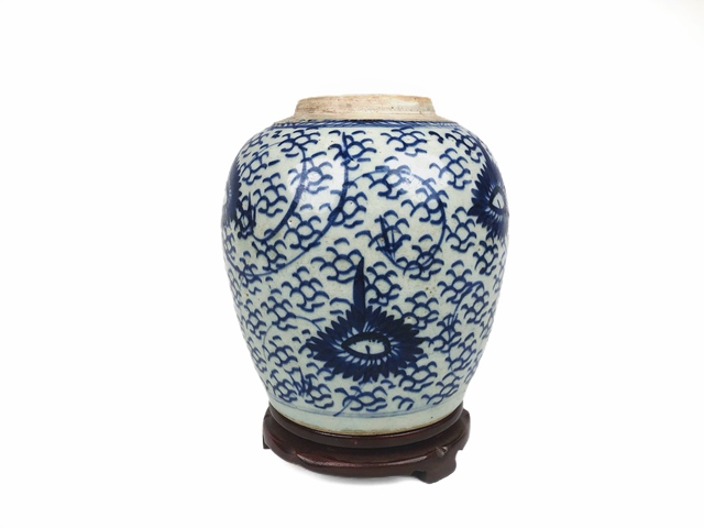 古玩陶瓷清中早·青花太陽花卉紋罐真品鑒賞圖