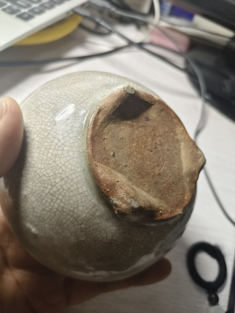古玩陶瓷石灣窯哥釉三足爐真品鑒賞圖
