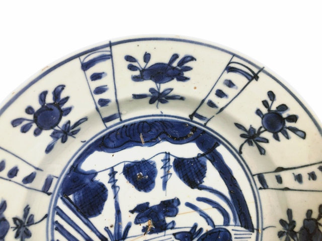 古玩陶瓷明萬歷·青花雙鹿紋盤真品鑒賞圖
