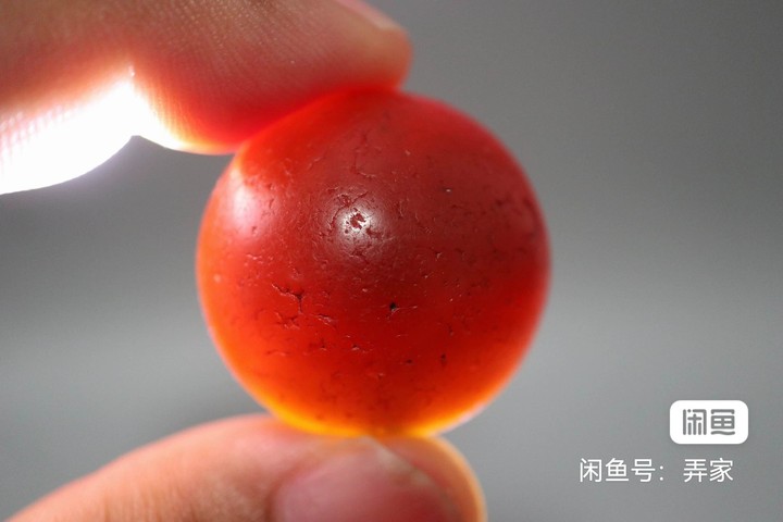 古玩玉器紅瑪瑙珠真品鑒賞圖