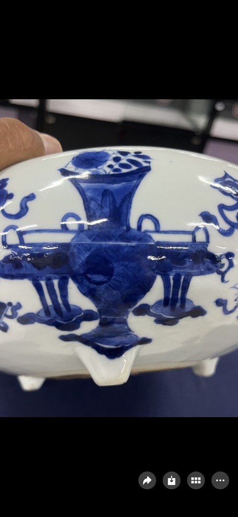 古玩陶瓷博古圖青花香爐拍賣,當前價格26000元