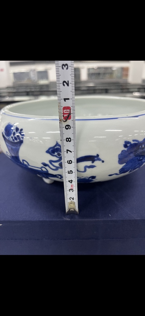 古玩陶瓷博古圖青花香爐拍賣,當前價格26000元