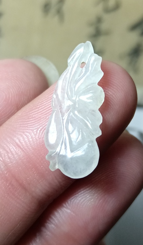 古玩玉器天然翡翠雕“瓜果墜”拍賣,當前價格99元