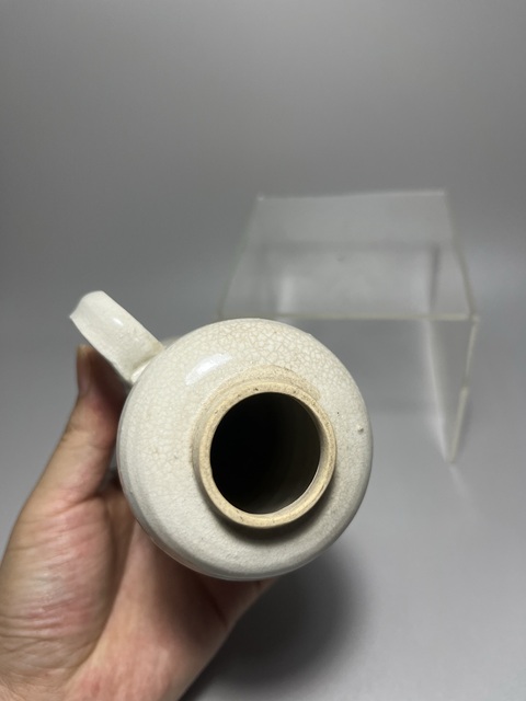 古玩陶瓷漳州窯白釉油燈真品鑒賞圖