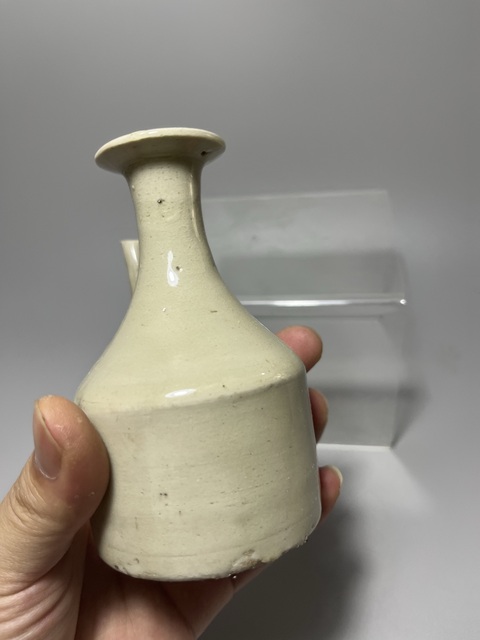 古玩陶瓷白釉酒壺真品鑒賞圖