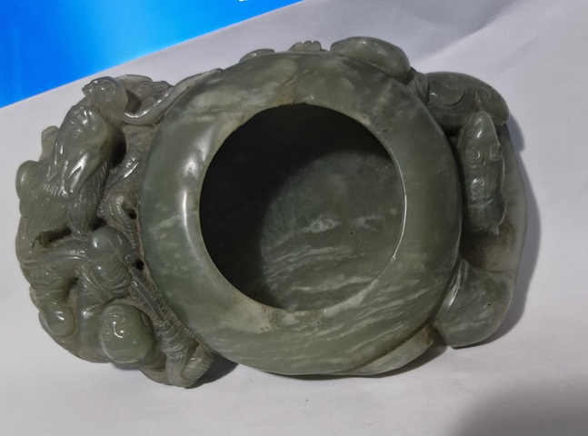 古玩玉器天然和田青玉水盂真品鑒賞圖