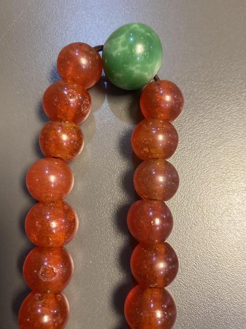 古玩玉器創(chuàng)匯期琉璃朝珠真品鑒賞圖