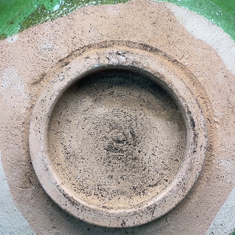 古玩陶瓷遼綠釉印花盤真品鑒賞圖