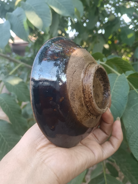 古玩陶瓷褐釉澀圈圈足疊燒工藝碗真品鑒賞圖