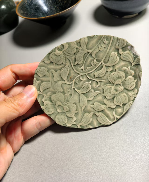 古玩陶瓷宋耀州窯印花盤標本真品鑒賞圖