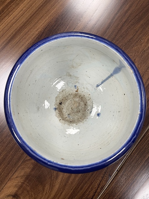 古玩陶瓷霽藍(lán)釉香爐真品鑒賞圖