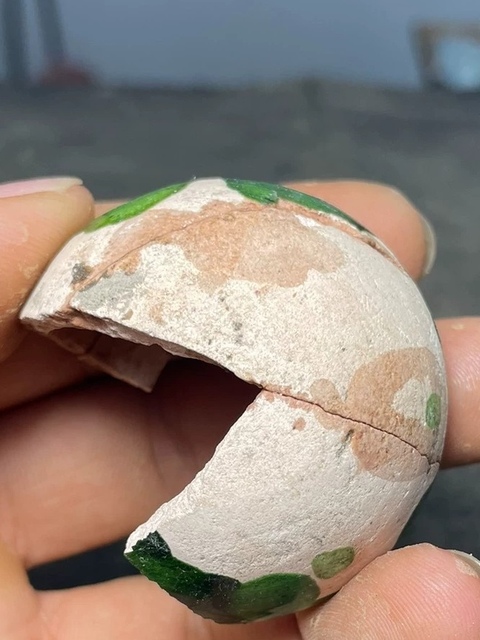 古玩陶瓷唐三彩水盂標本真品鑒賞圖