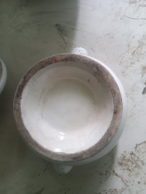 古玩陶瓷雙鋪首白釉蓋罐真品鑒賞圖