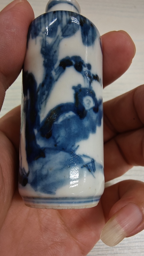 古玩陶瓷青花鼻煙壺真品鑒賞圖