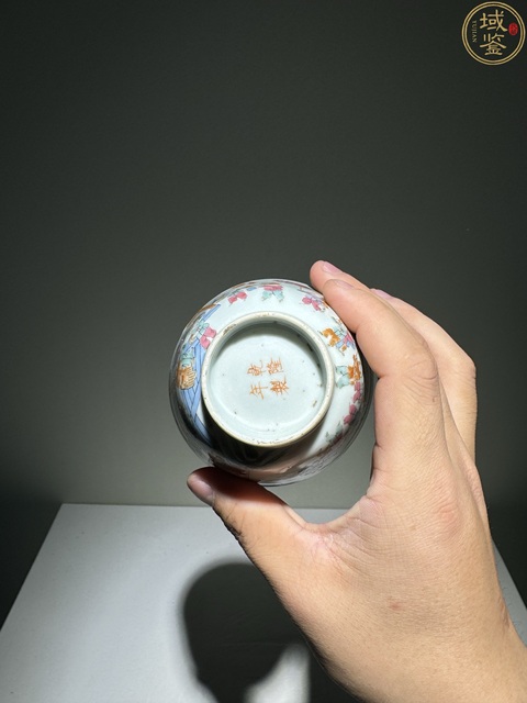 古玩陶瓷百子鬧春杯真品鑒賞圖
