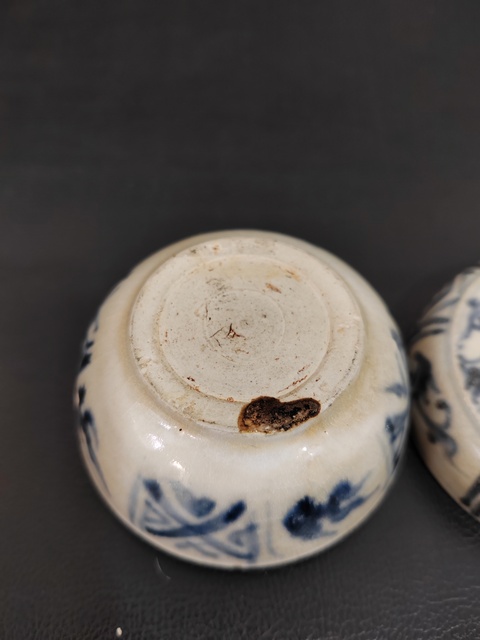 古玩陶瓷安南窯青花粉盒真品鑒賞圖