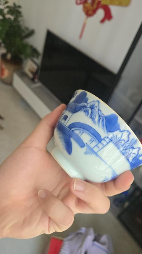 古玩陶瓷清中期青花杯真品鑒賞圖