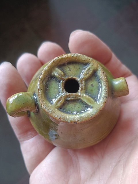 古玩陶瓷硯滴真品鑒賞圖