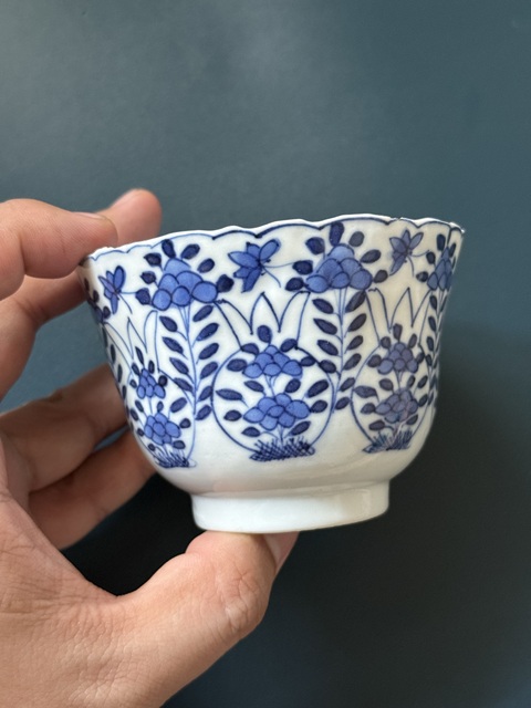 古玩陶瓷清·光緒花卉紋模印青花杯拍賣，當前價格950元