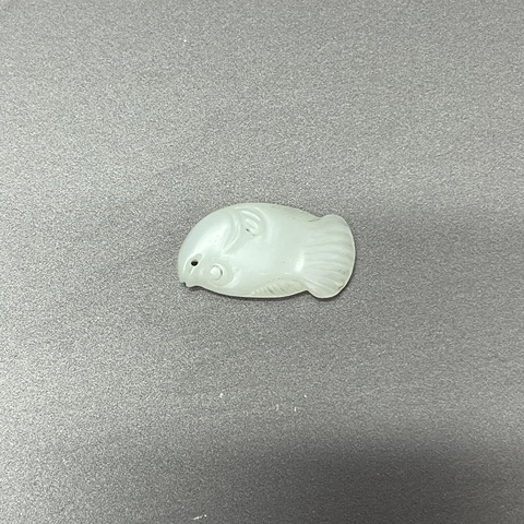 古玩陶瓷和田玉鱖魚吊墜真品鑒賞圖
