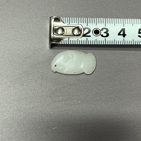古玩陶瓷和田玉鱖魚吊墜真品鑒賞圖