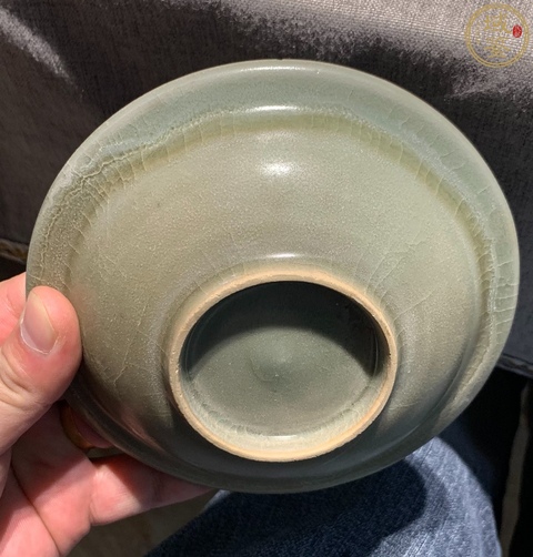 古玩陶瓷宋代·青釉折沿洗 真品鑒賞圖