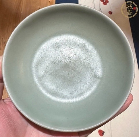 古玩陶瓷宋代·青釉蓮瓣紋洗 真品鑒賞圖