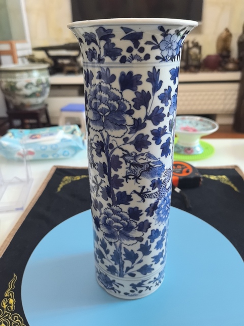 古玩陶瓷青花龍紋箭筒真品鑒賞圖
