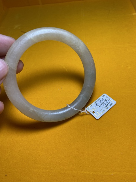 古玩玉器清代天然糯冰翡翠手鐲拍賣,當前價格6500元