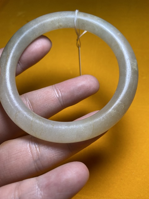 古玩玉器清代天然糯冰翡翠手鐲拍賣,當前價格6500元