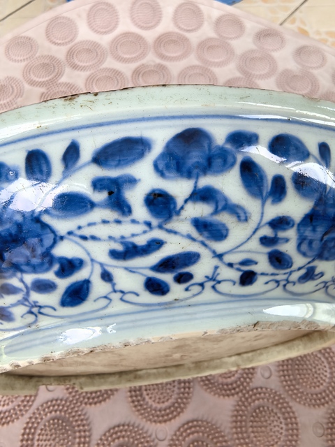 古玩陶瓷清雍正仿永宣青花一把蓮紋臥盤拍賣,當前價格19800元