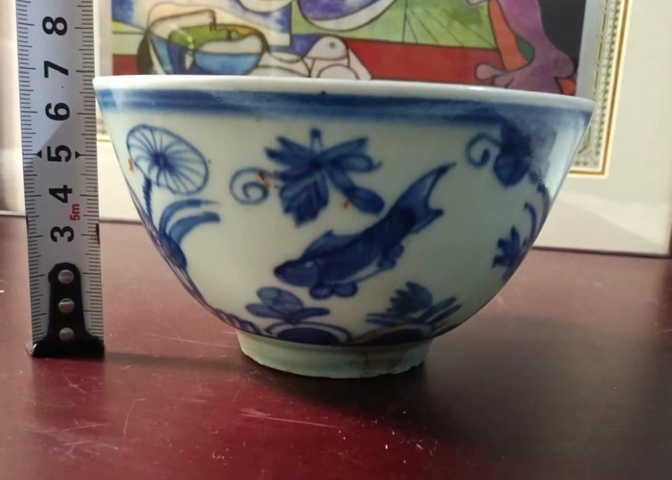 古玩陶瓷青花魚藻紋碗真品鑒賞圖