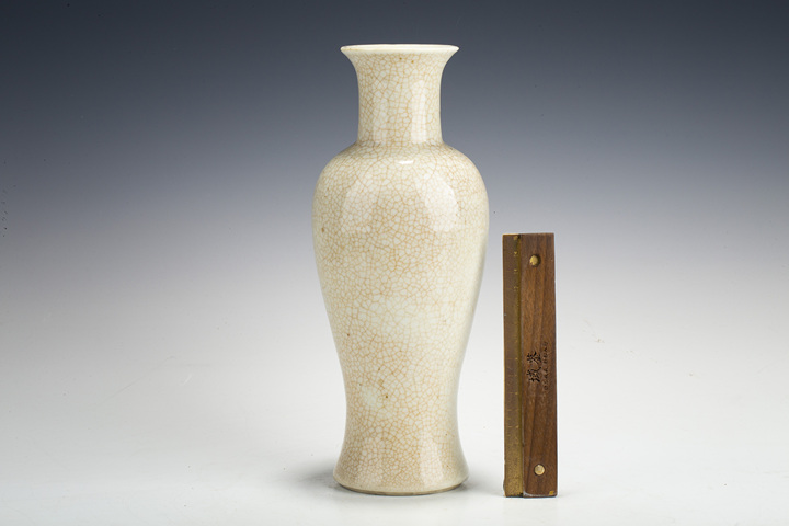 古玩陶瓷清晚·哥釉觀音瓶真品鑒賞圖