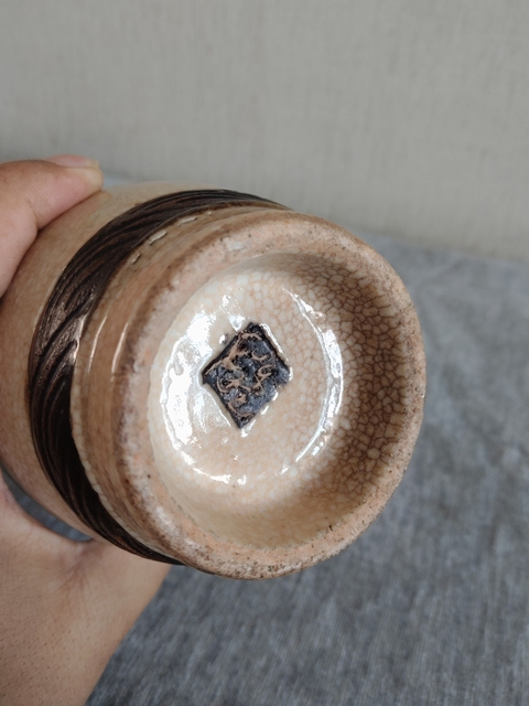 古玩陶瓷晚清哥釉五彩瓶拍賣,當(dāng)前價(jià)格1300元