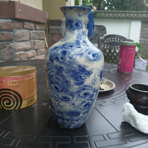 古玩陶瓷青花瓶真品鑒賞圖