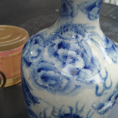 古玩陶瓷青花瓶真品鑒賞圖