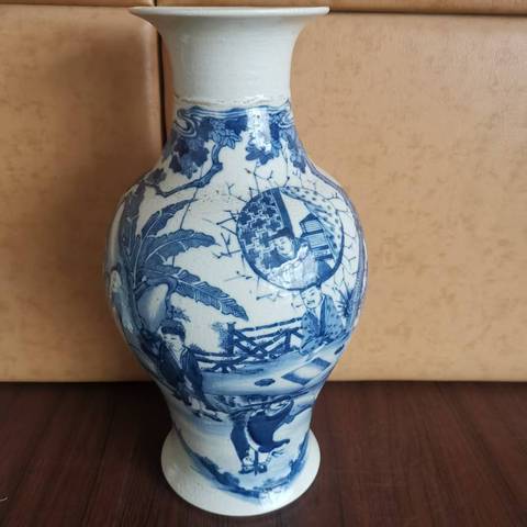 古玩陶瓷人物紋青花觀音瓶真品鑒賞圖