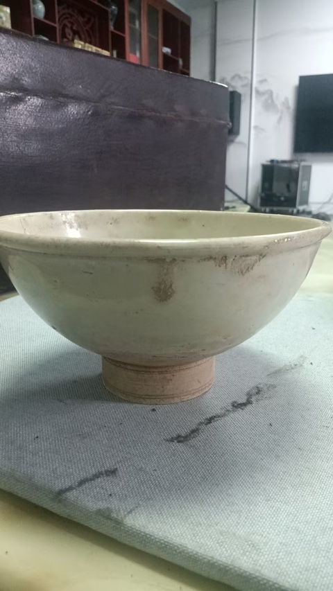 古玩陶瓷北宋影青高足碗真品鑒賞圖