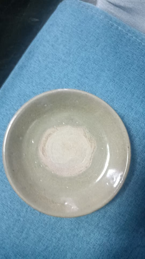 古玩陶瓷龍泉窯青釉盤拍賣,當前價格680元