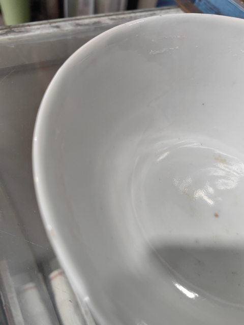 古玩陶瓷青花淡描花卉紋茶碗真品鑒賞圖