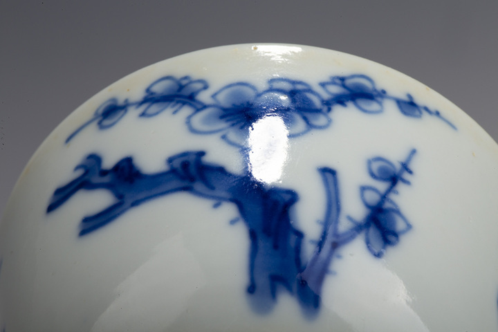 古玩陶瓷青花花卉紋杯真品鑒賞圖